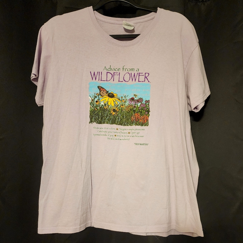 Lavender Wildflower Tshirt, M